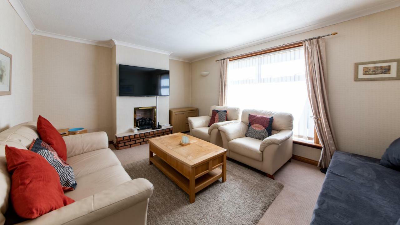 3 Bed House W/Drive & Garden V/Fast Wifi Near Bioquarter Villa Edinburgh Exterior foto